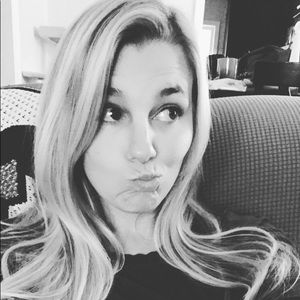 Meet your Posher, Madeline